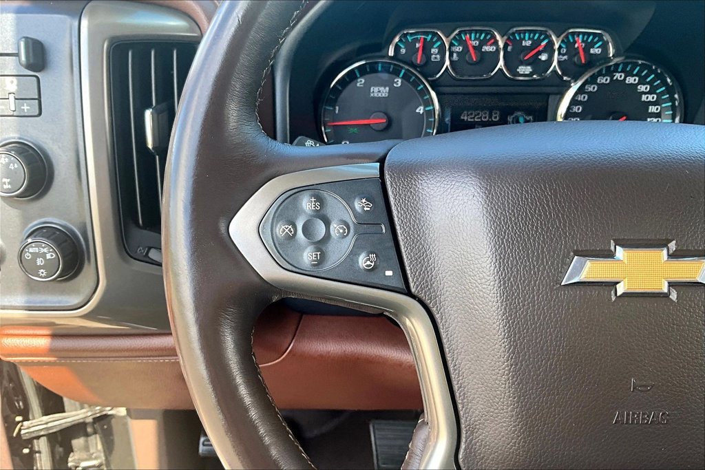 Used 2016 Chevrolet Silverado 2500 High Country w/ Duramax Plus Package AWD/4WD image 19