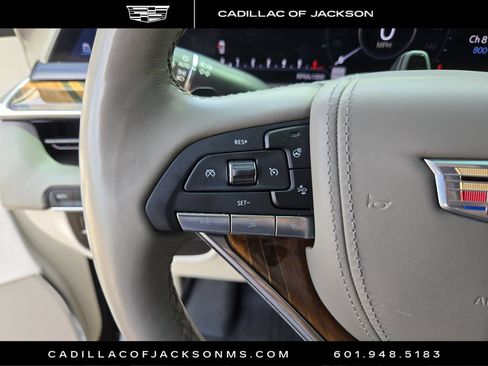 Used 2022 Cadillac Escalade Sport Platinum AWD/4WD image 21