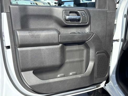 Certified 2025 GMC Sierra 3500 Pro image 12