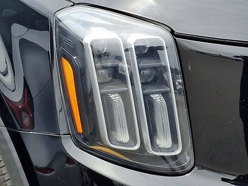 Used 2023 Kia Telluride SX Prestige AWD/4WD image 30