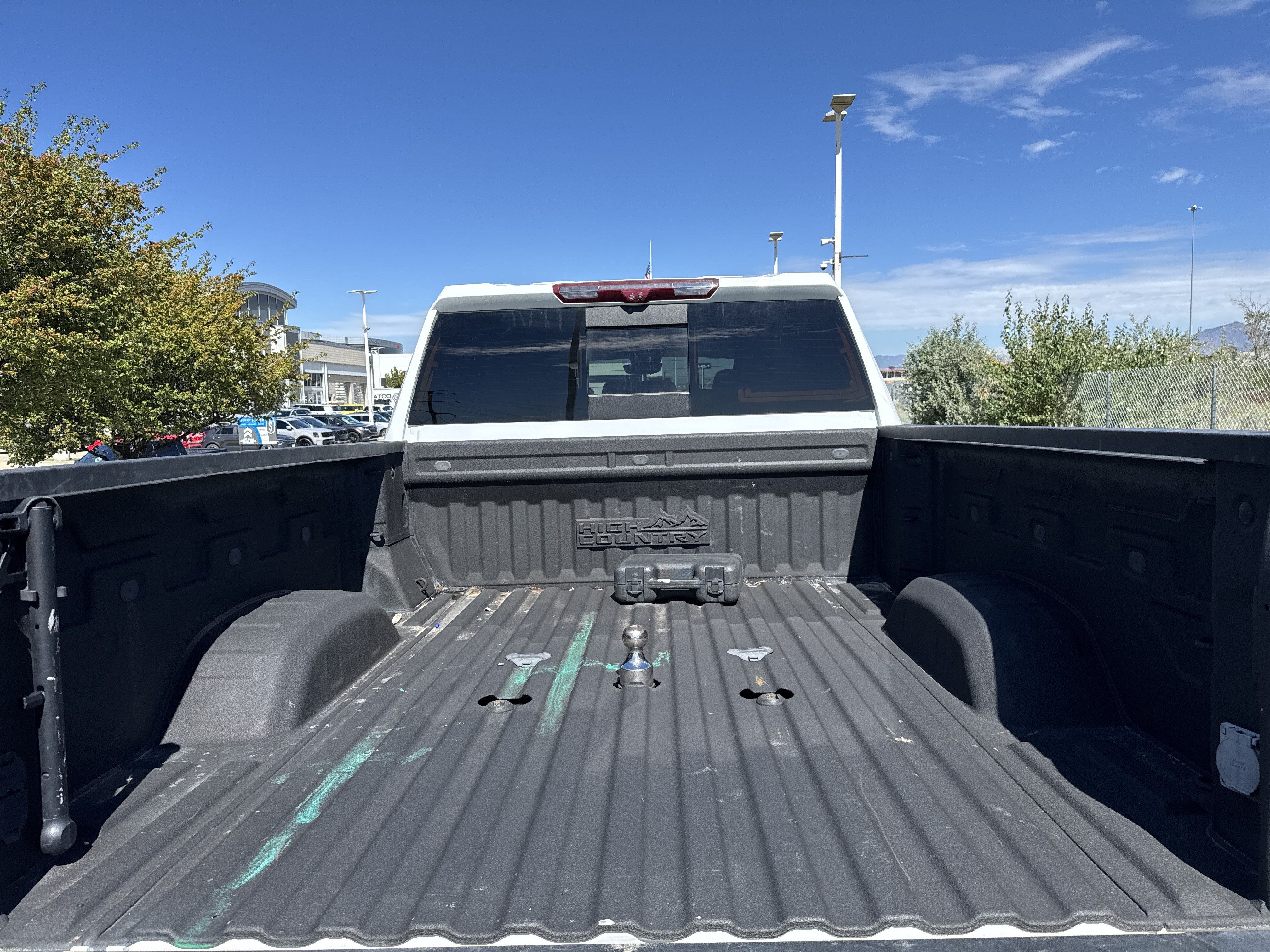 Used 2024 Chevrolet Silverado 3500 High Country w/ Technology Package AWD/4WD image 24