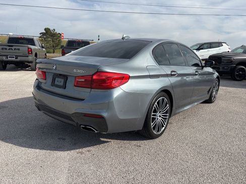 Used 2018 BMW 530e image 9