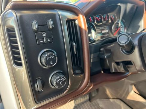 Used 2019 Chevrolet Silverado 3500 High Country w/ Duramax Plus Package AWD/4WD image 20