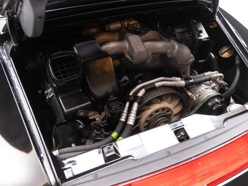 Used 1996 Porsche 911 Targa RWD image 37