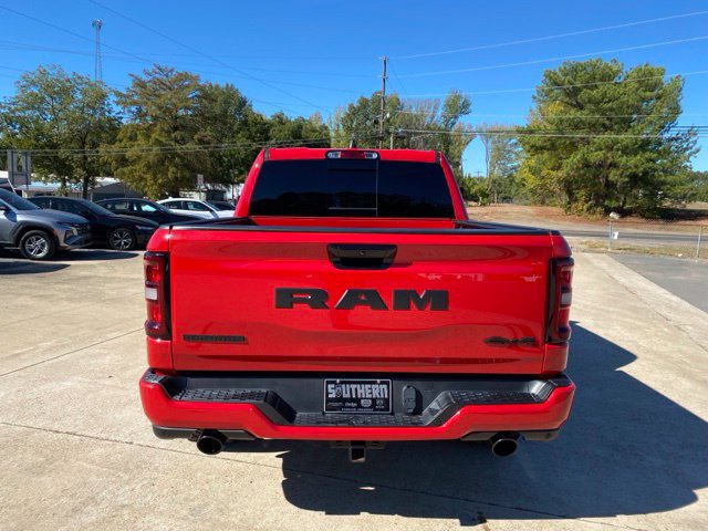 Used 2025 RAM 1500 Big Horn AWD/4WD image 4