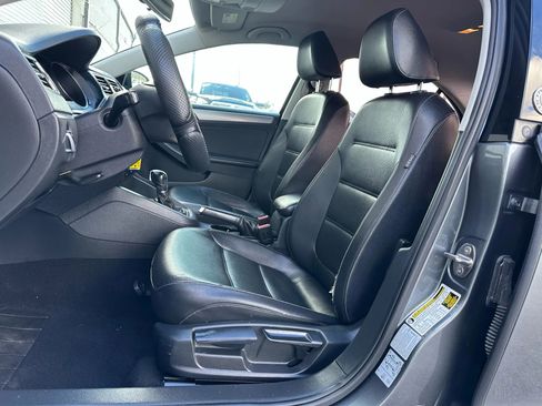 Used 2018 Volkswagen Jetta Wolfsburg Edition image 11