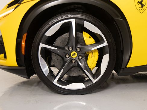 Certified 2025 Ferrari Purosangue AWD/4WD image 10