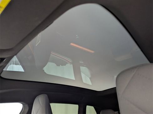 Used 2022 BMW iX xDrive50 w/ Premium Package image 15