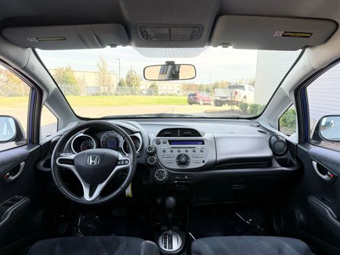 Used 2010 Honda Fit Sport image 22