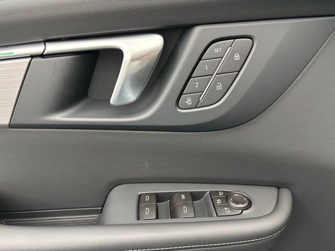 New 2026 Buick Enclave Preferred w/ Power Package image 22