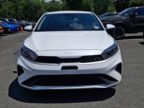 Used 2022 Kia Forte LXS FWD image 12