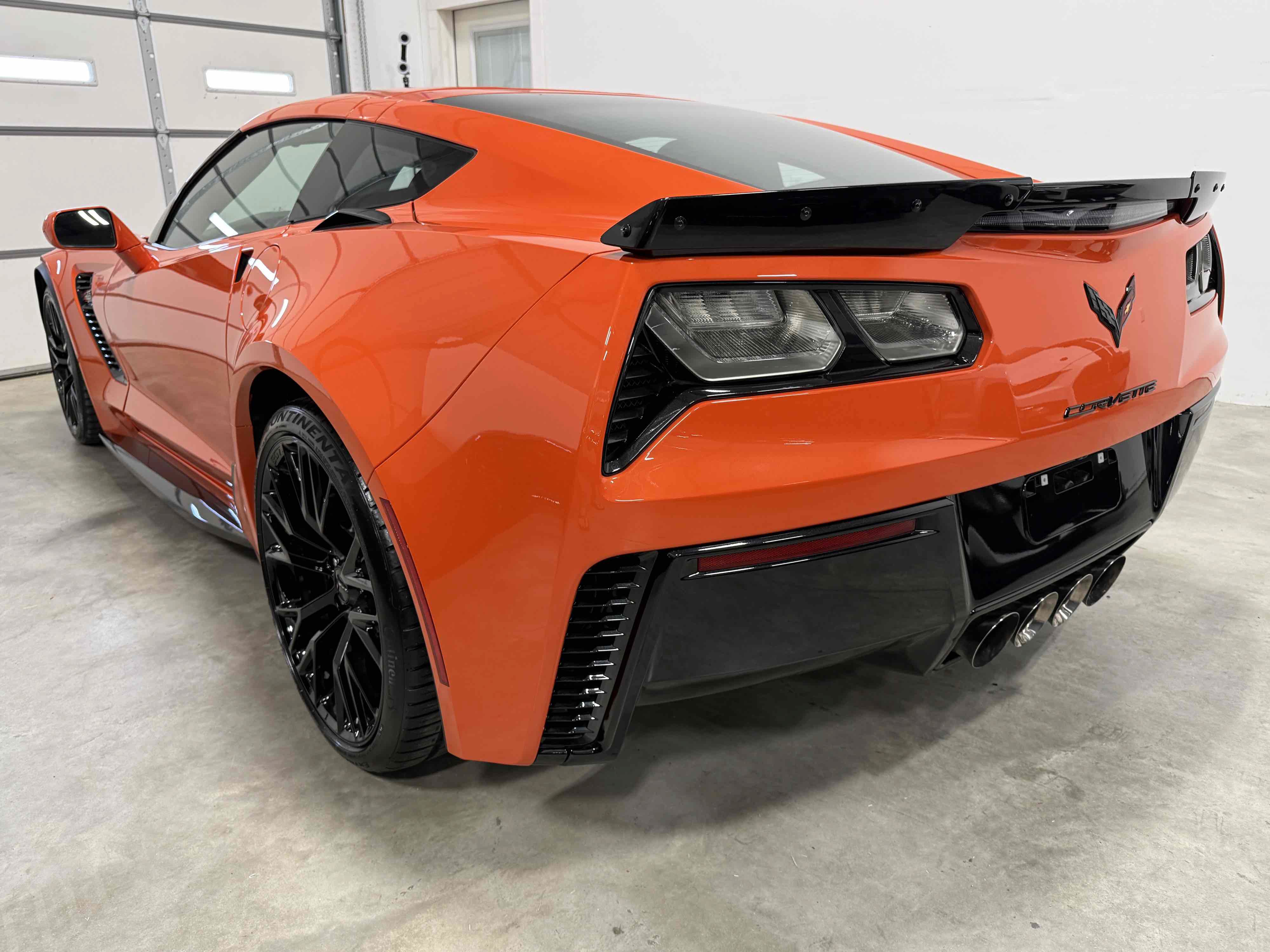 Used 2019 Chevrolet Corvette Z06 RWD image 25