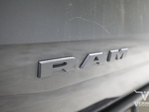Used 2019 RAM 1500 Big Horn AWD/4WD image 13