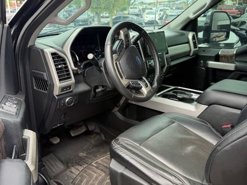 Used 2019 Ford F250 Lariat w/ Chrome Package AWD/4WD image 6