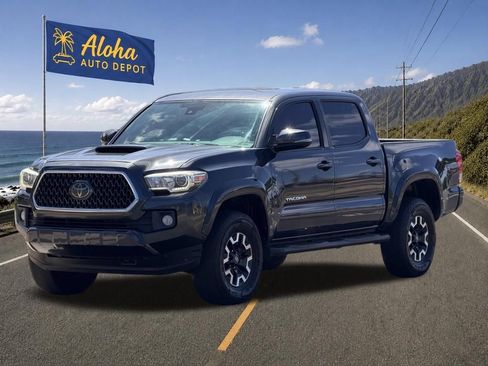 Used 2018 Toyota Tacoma TRD Sport RWD image 1