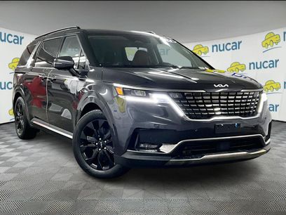 Used 2024 Kia Carnival SX