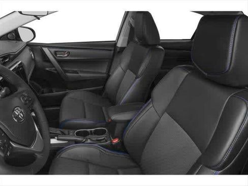 Used 2019 Toyota Corolla SE image 6