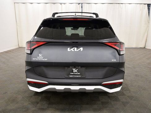 Certified 2025 Kia Sportage EX image 6