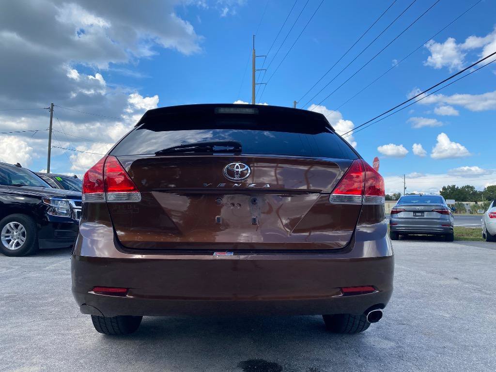 Used 2009 Toyota Venza w/ Convenience Pkg FWD image 9