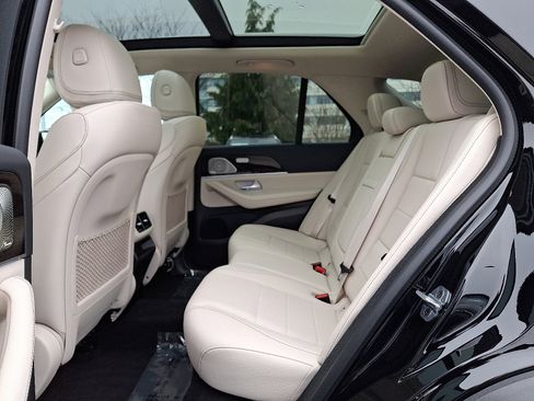 New 2026 Mercedes-Benz GLE 350 4MATIC image 8