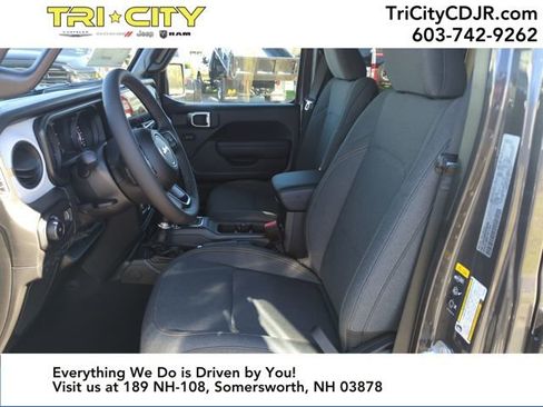 New 2026 Jeep Wrangler Sport S image 9