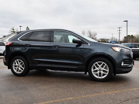 Used 2023 Ford Edge SEL w/ Convenience Package image 9
