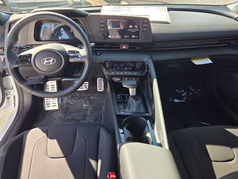 New 2026 Hyundai Elantra SEL Sport Premium image 15