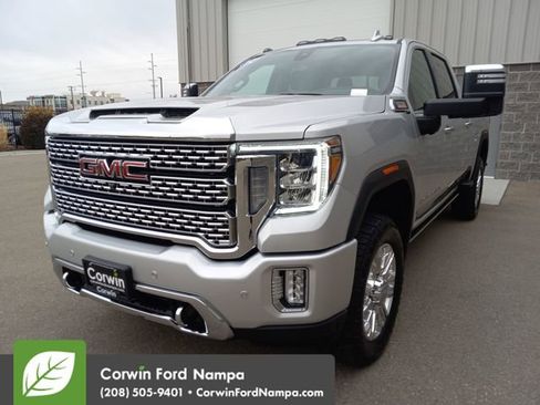 Used 2022 GMC Sierra 3500 Denali w/ Denali Ultimate Package image 7