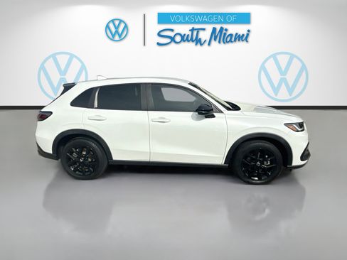 Used 2024 Honda HR-V Sport image 8