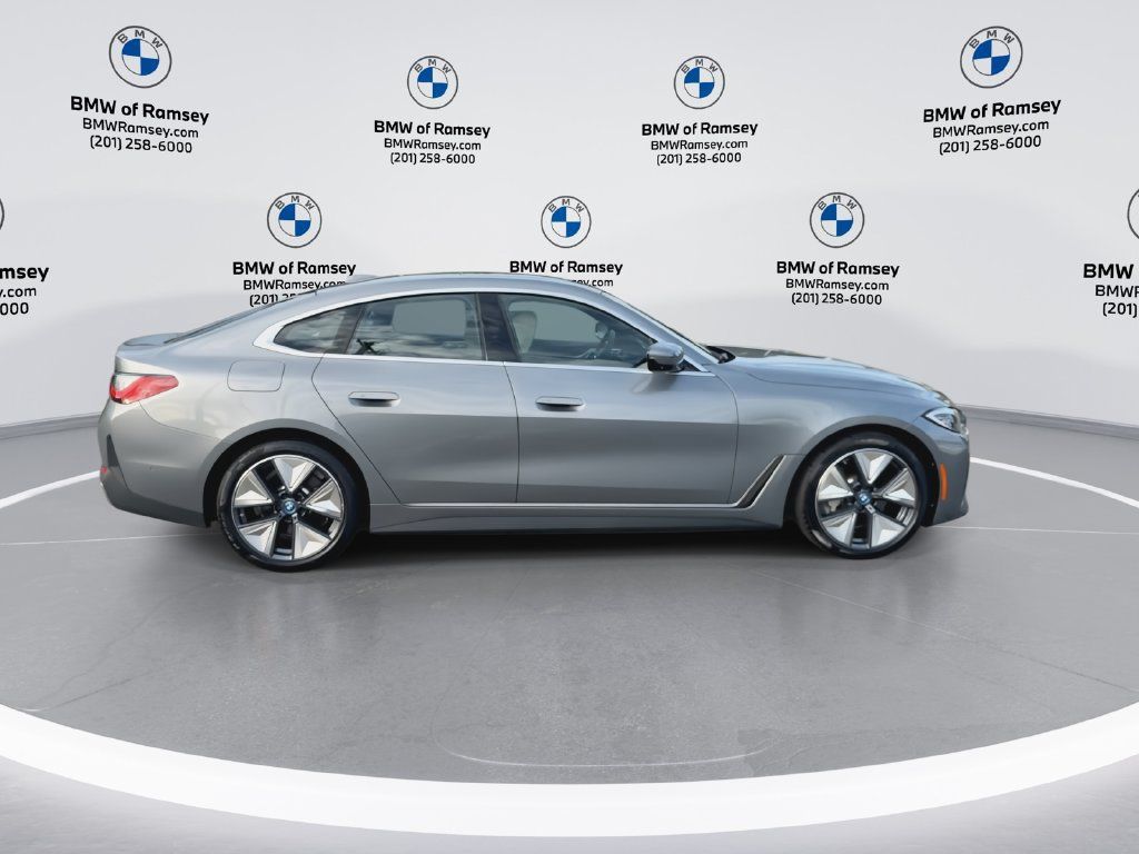 Used 2024 BMW i4 eDrive40 w/ Premium Package RWD image 9