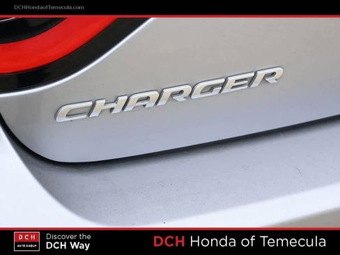 Used 2016 Dodge Charger SXT image 7