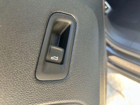 New 2026 Volkswagen Atlas Peak Edition image 48