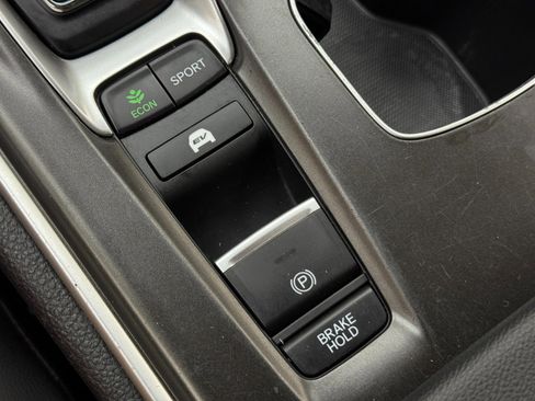 Used 2022 Honda Accord Sport image 29