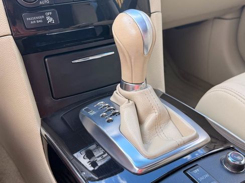 Used 2014 INFINITI QX70 AWD w/ Premium Package image 33