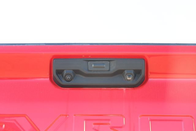 Used 2025 Chevrolet Silverado 2500 LT w/ Leather Package AWD/4WD image 14