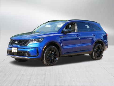 Used 2023 Kia Sorento SX AWD/4WD image 3