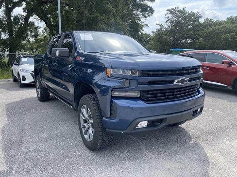 Used 2022 Chevrolet Silverado 1500 RST w/ Safety Package AWD/4WD image 2