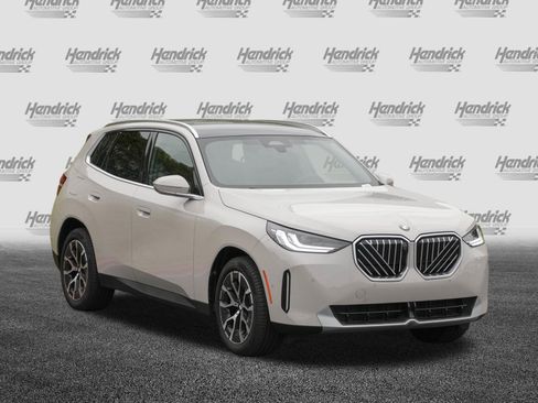 Certified 2026 BMW X3 xDrive30 AWD/4WD image 2