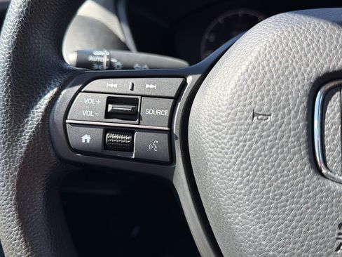 Certified 2024 Honda HR-V LX image 23