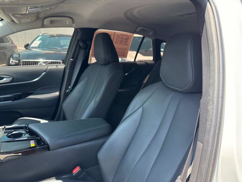 Used 2024 Toyota Mirai image 16