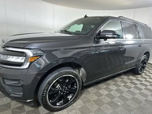 Used 2022 Ford Expedition Max Limited AWD/4WD image 7