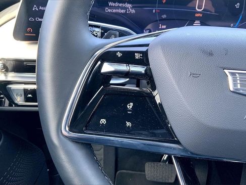 Used 2025 Cadillac Lyriq Luxury image 23