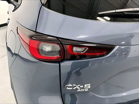 Used 2022 MAZDA CX-5 Carbon Edition image 38