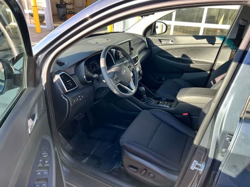 Used 2021 Hyundai Tucson Value image 2