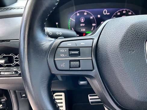 Used 2023 Honda Accord Sport image 23