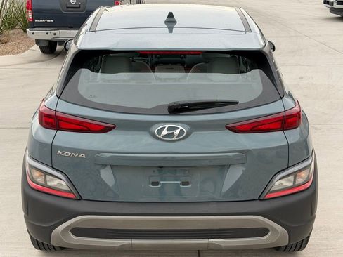 Used 2022 Hyundai Kona SE image 6