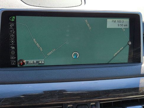 Used 2015 BMW X5 xDrive35d image 24