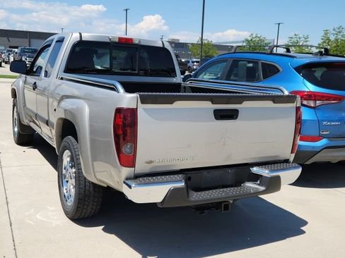 Used 2007 Chevrolet Colorado LT w/ Sun And Sound Package AWD/4WD image 2