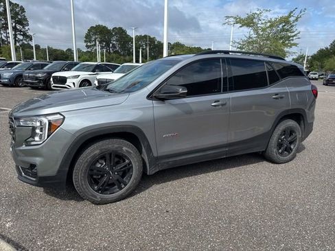 Used 2023 GMC Terrain AT4 AWD/4WD image 13