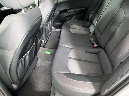 Used 2021 Kia K5 LXS image 17